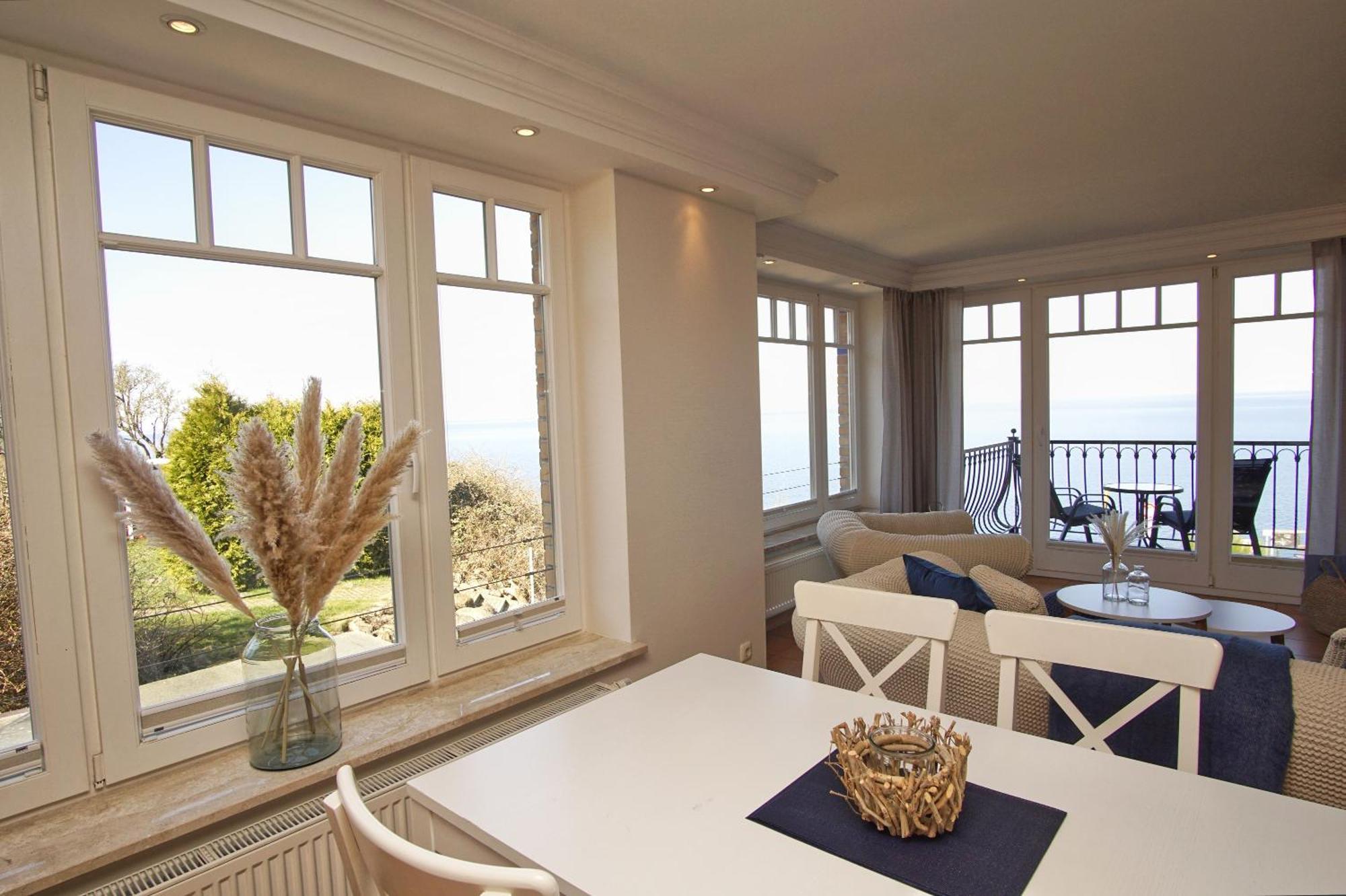 Ferienwohnung Mit Traumhaftem Meerblick - Haus Am Meer Fewo 01 Lohme Dış mekan fotoğraf