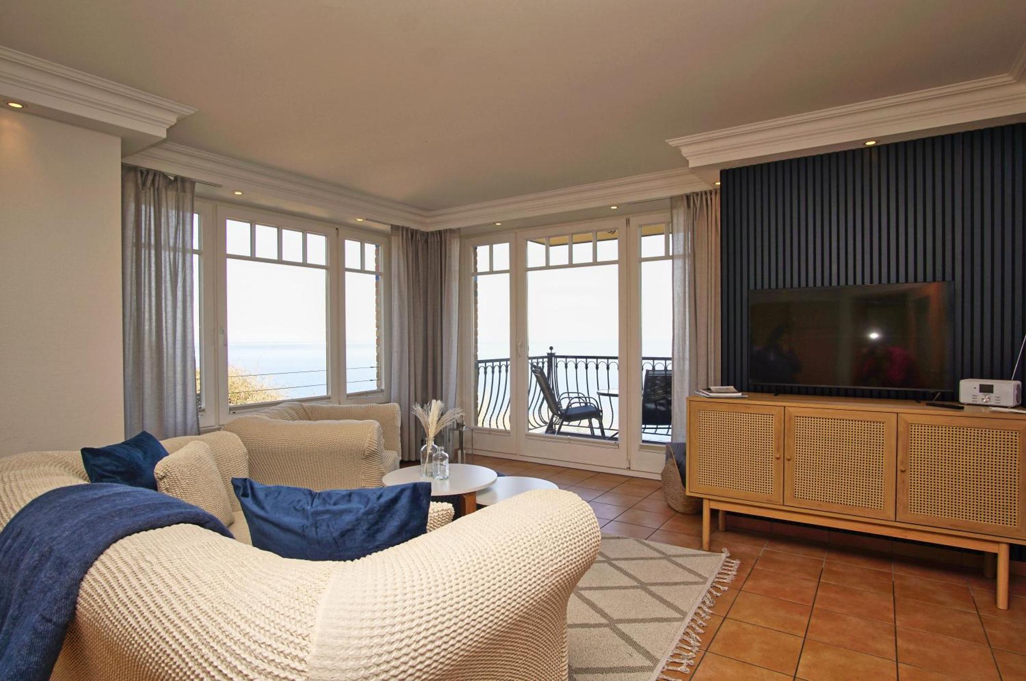 Ferienwohnung Mit Traumhaftem Meerblick - Haus Am Meer Fewo 01 Lohme Dış mekan fotoğraf